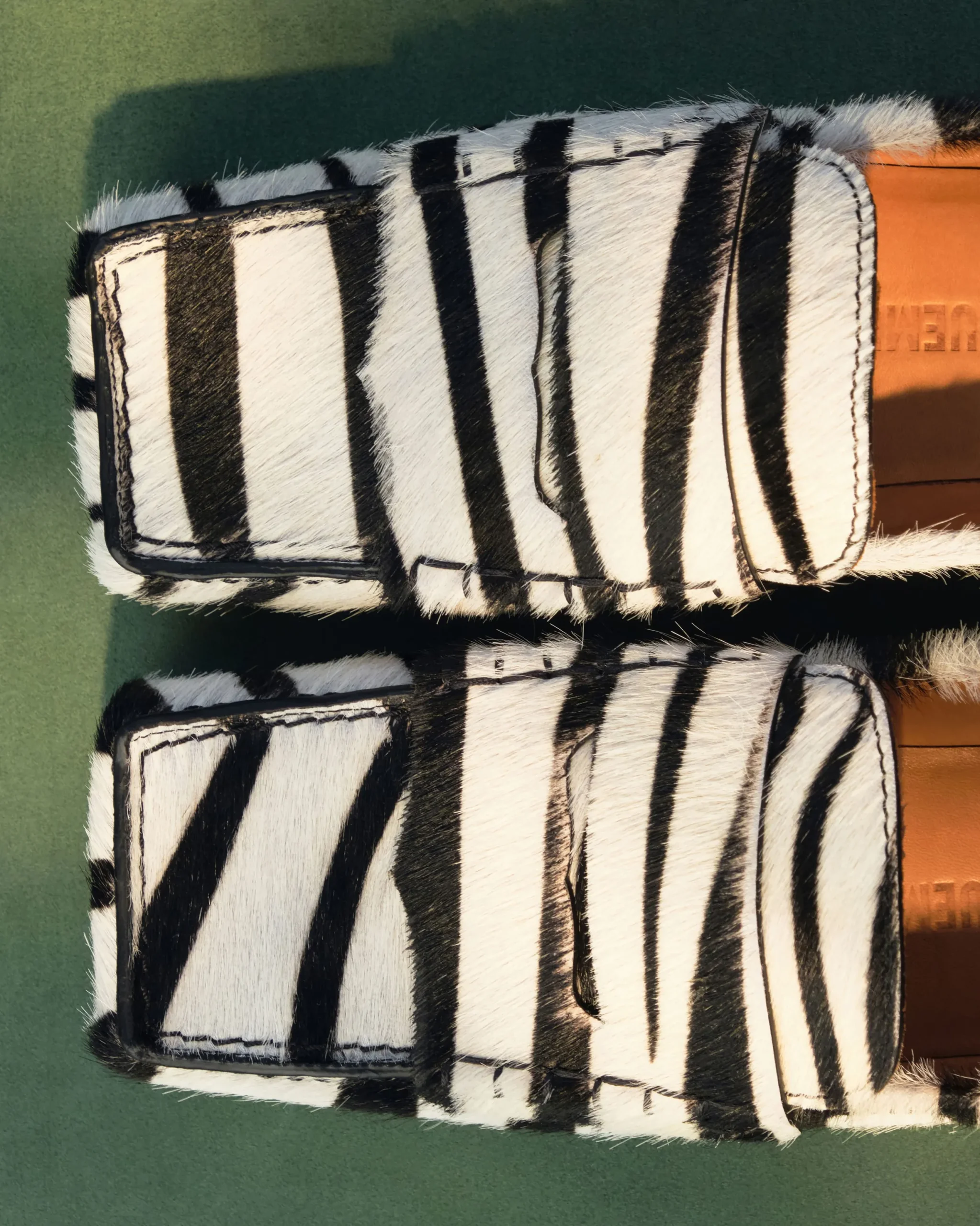 Discount Jacquemus De Carré instappers Black&WhiteZebra