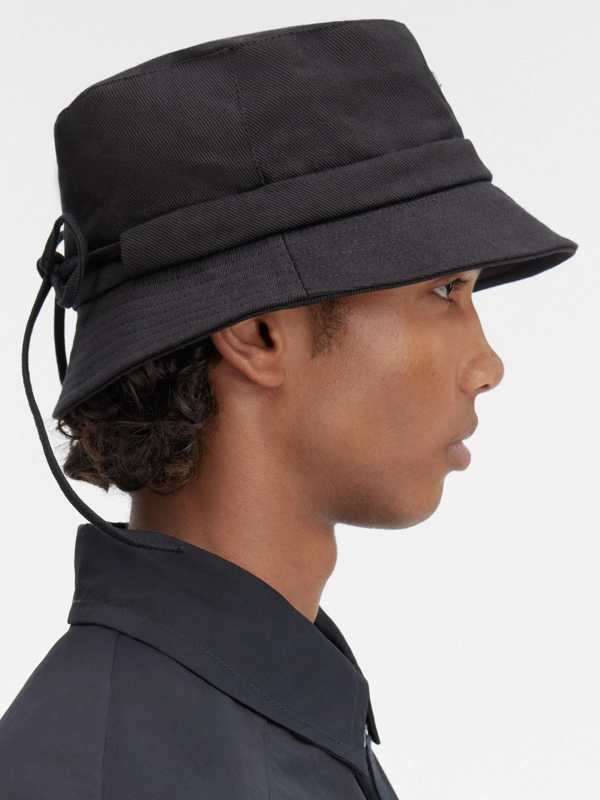 Fashion Jacquemus De Gadjo emmerhoed Black