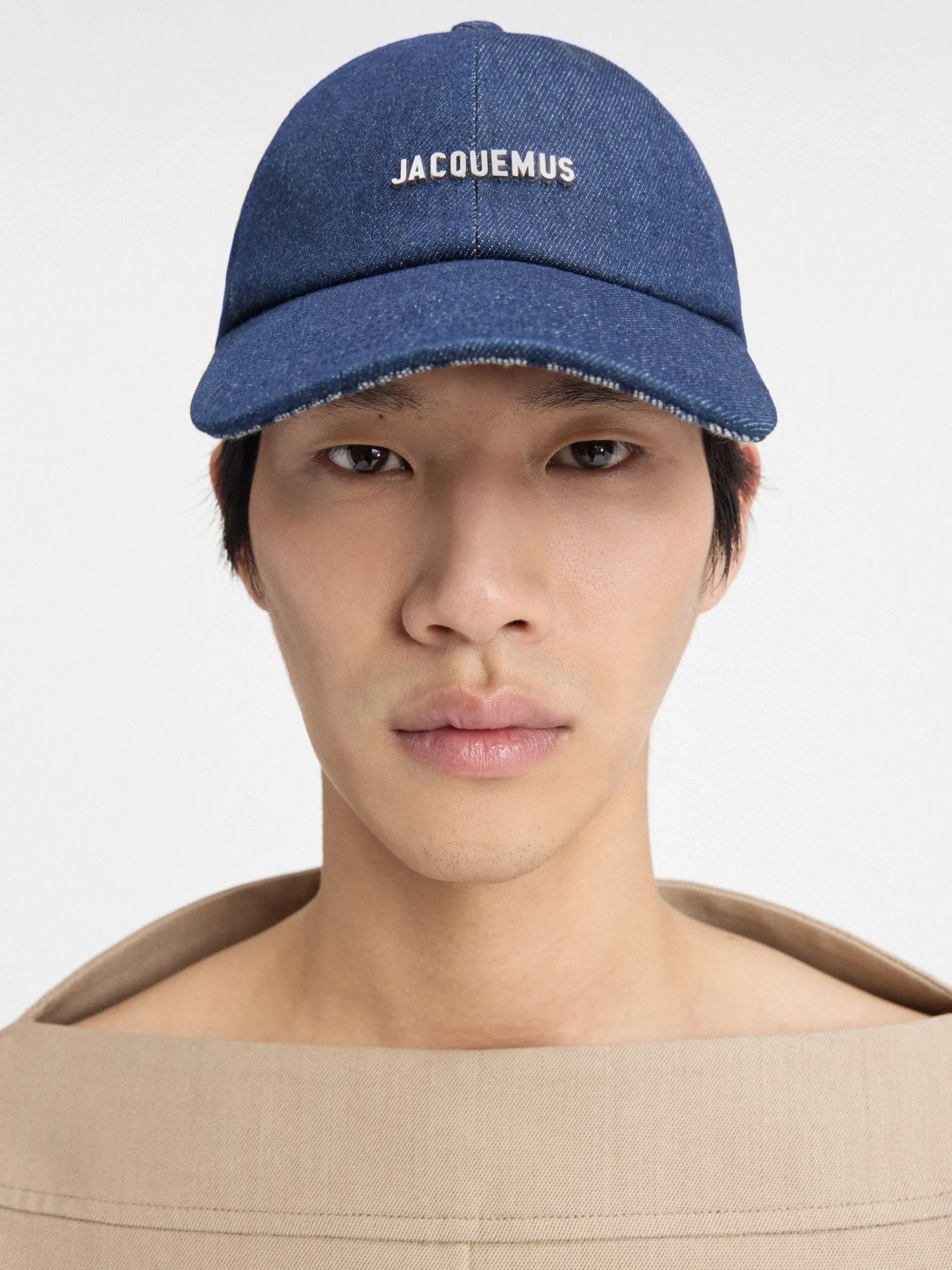 Hot Jacquemus De Gadjo pet