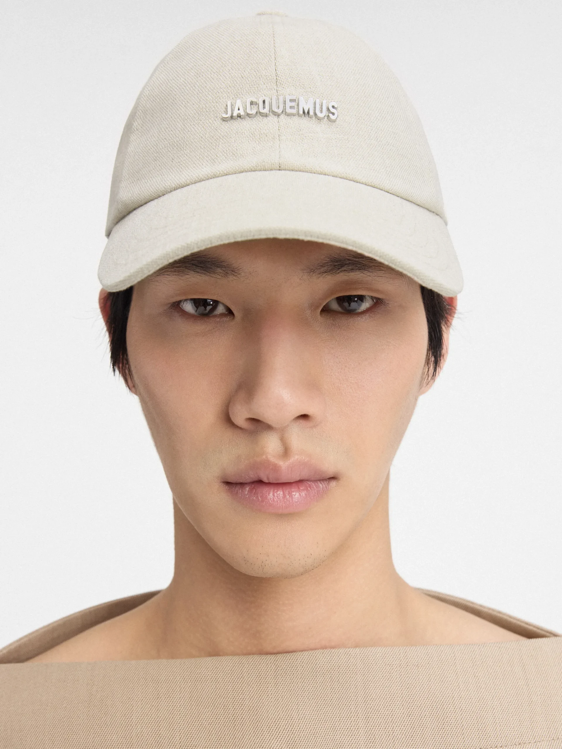 Discount Jacquemus De Gadjo pet LightGreige
