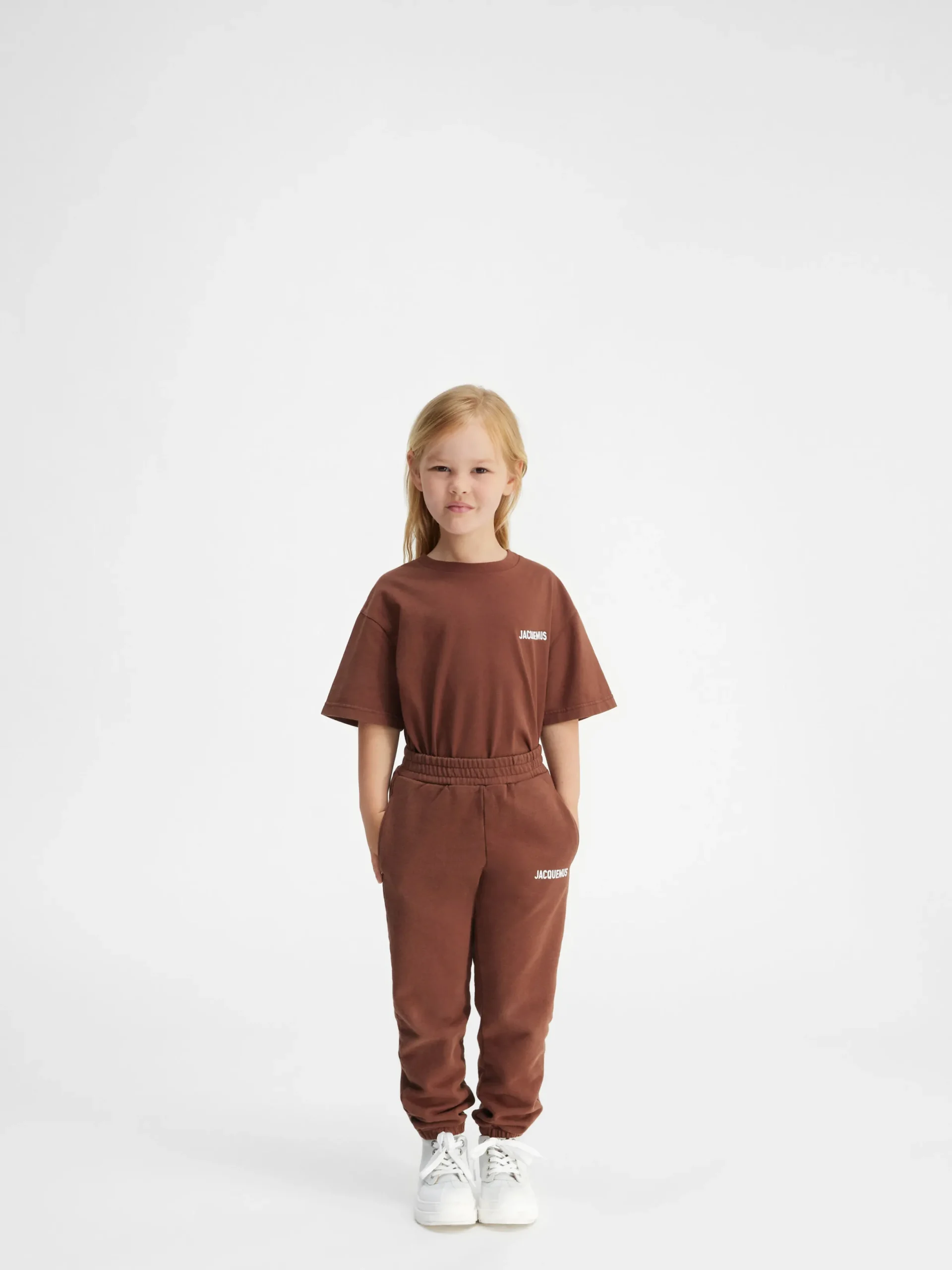New Jacquemus De trainingsbroek voor kinderen DarkBrown