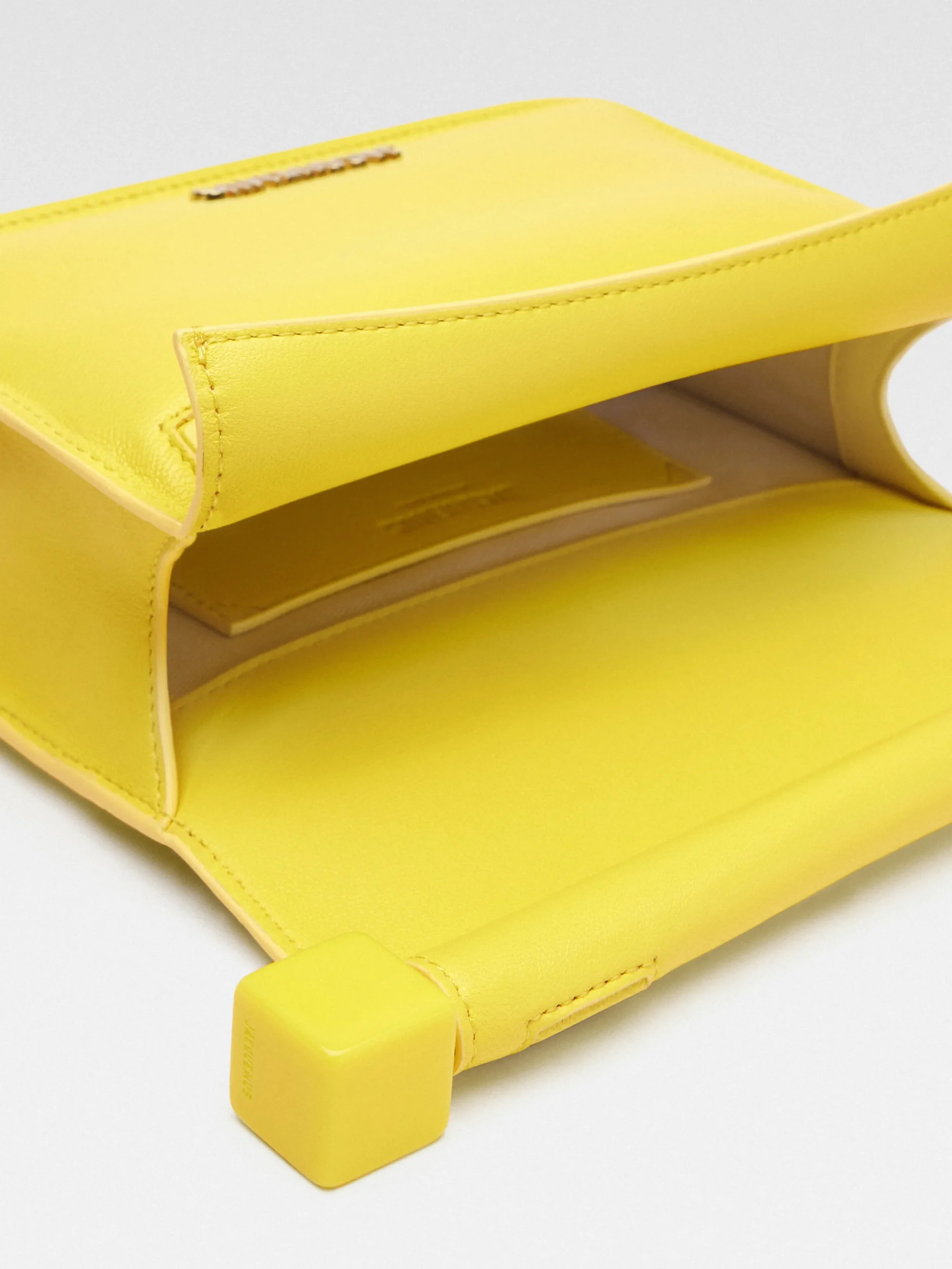 Discount Jacquemus De kleine Rond Carré clutch Yellow