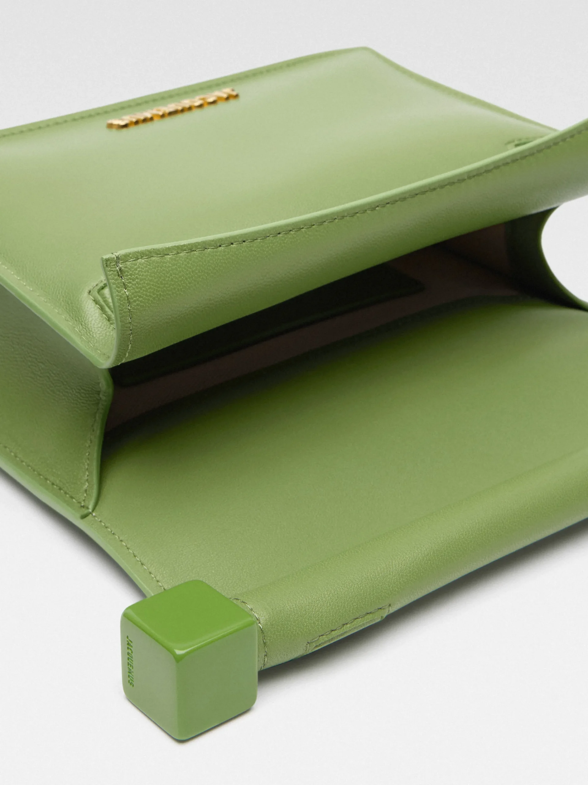 Best Jacquemus De kleine Rond Carré clutch Green