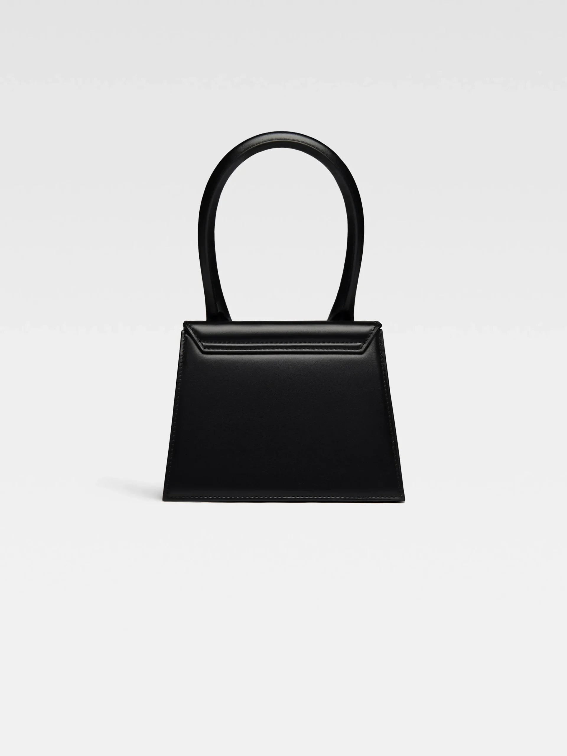 New Jacquemus De medium Chiquito Black