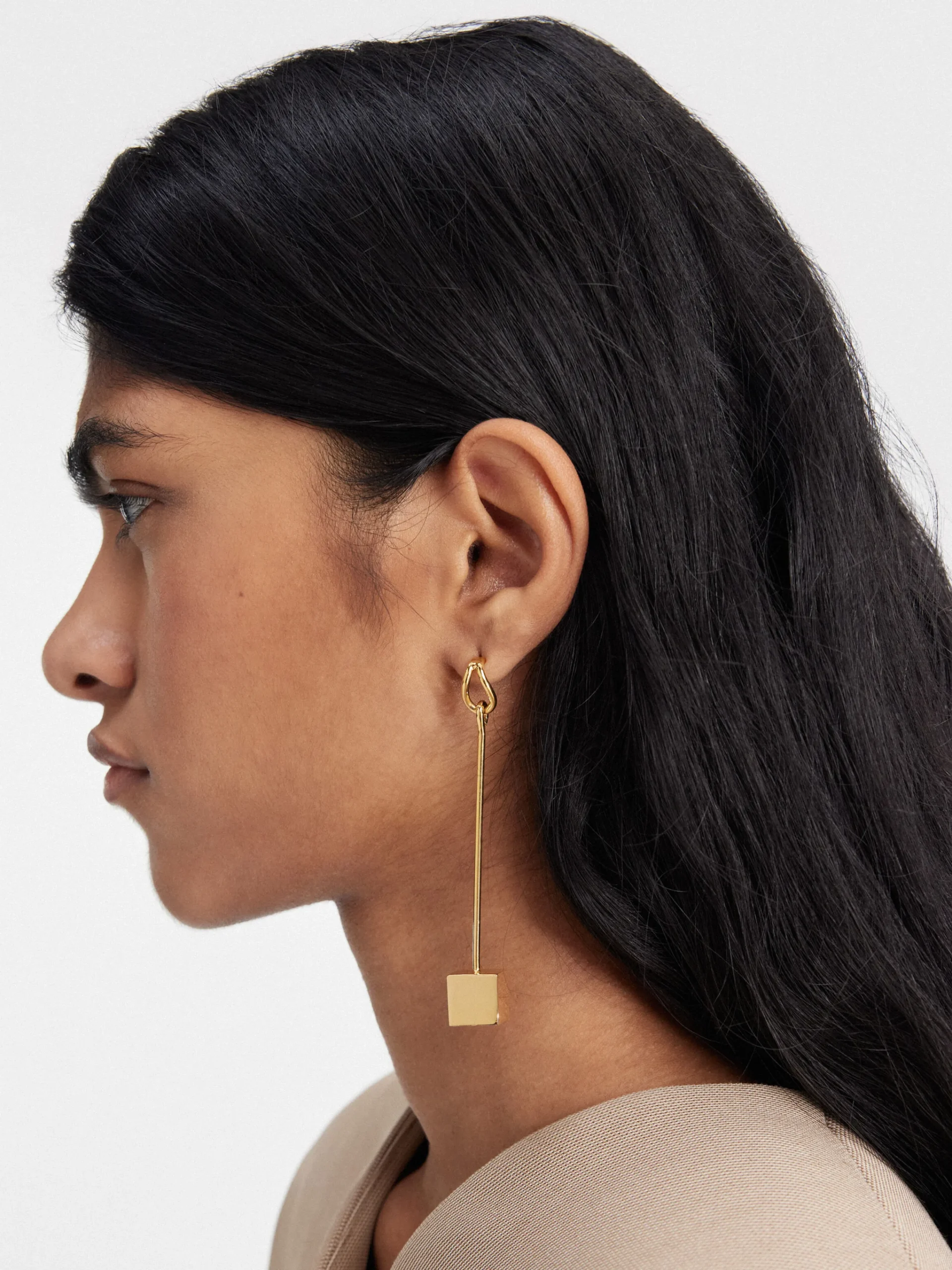New Jacquemus De Nodo oorbellen Gold