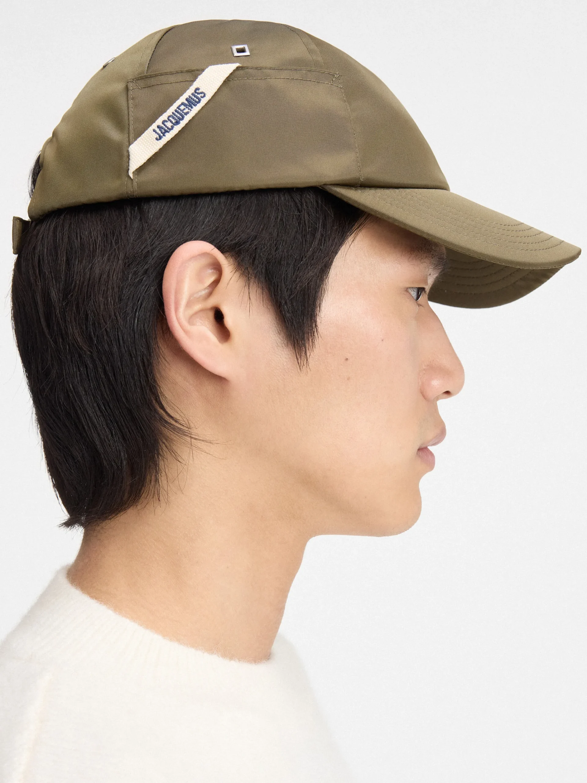 Hot Jacquemus De Ovalie pet Khaki