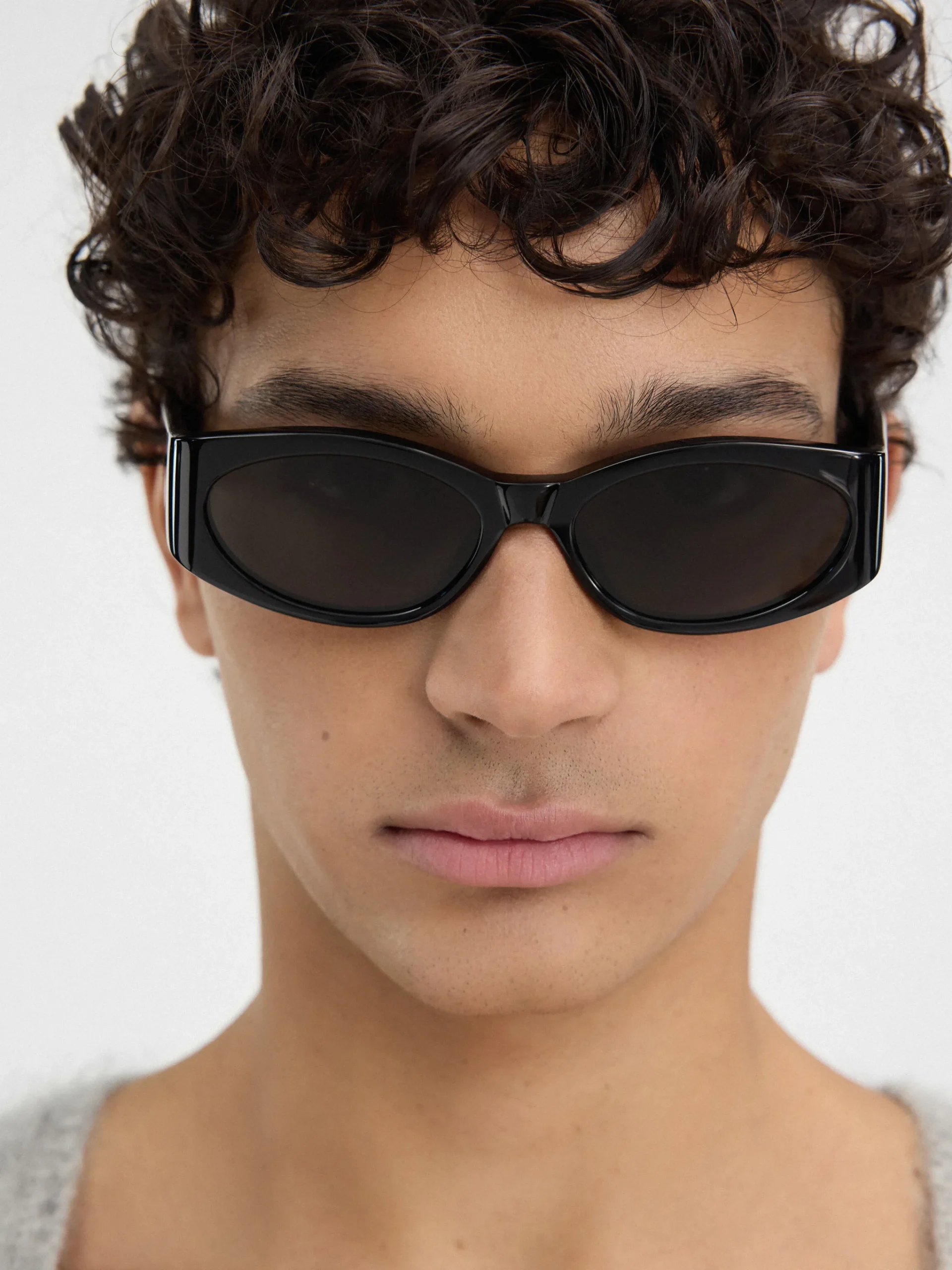 Best Jacquemus De Ovalo zonnebril Black