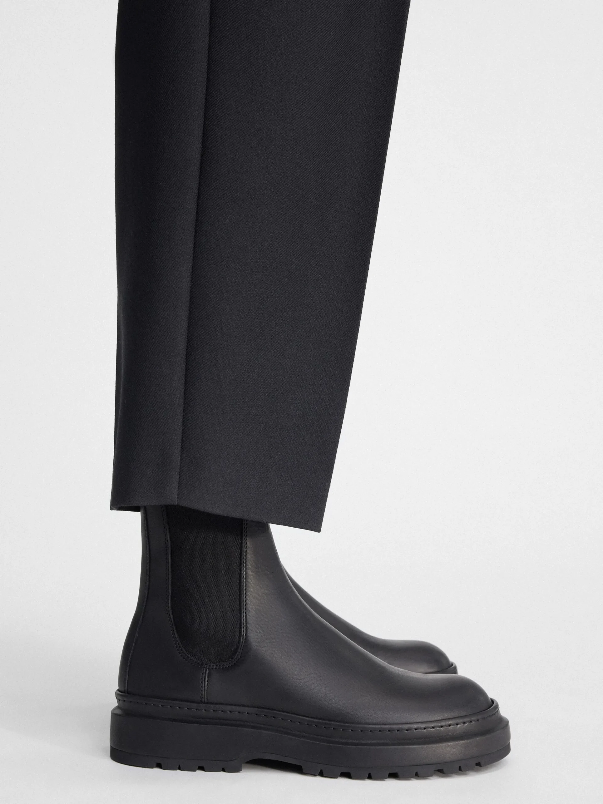 Hot Jacquemus De Pavane enkellaarsjes Black