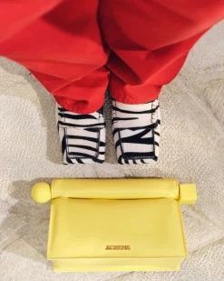 Hot Jacquemus De Rond Carré clutch Yellow