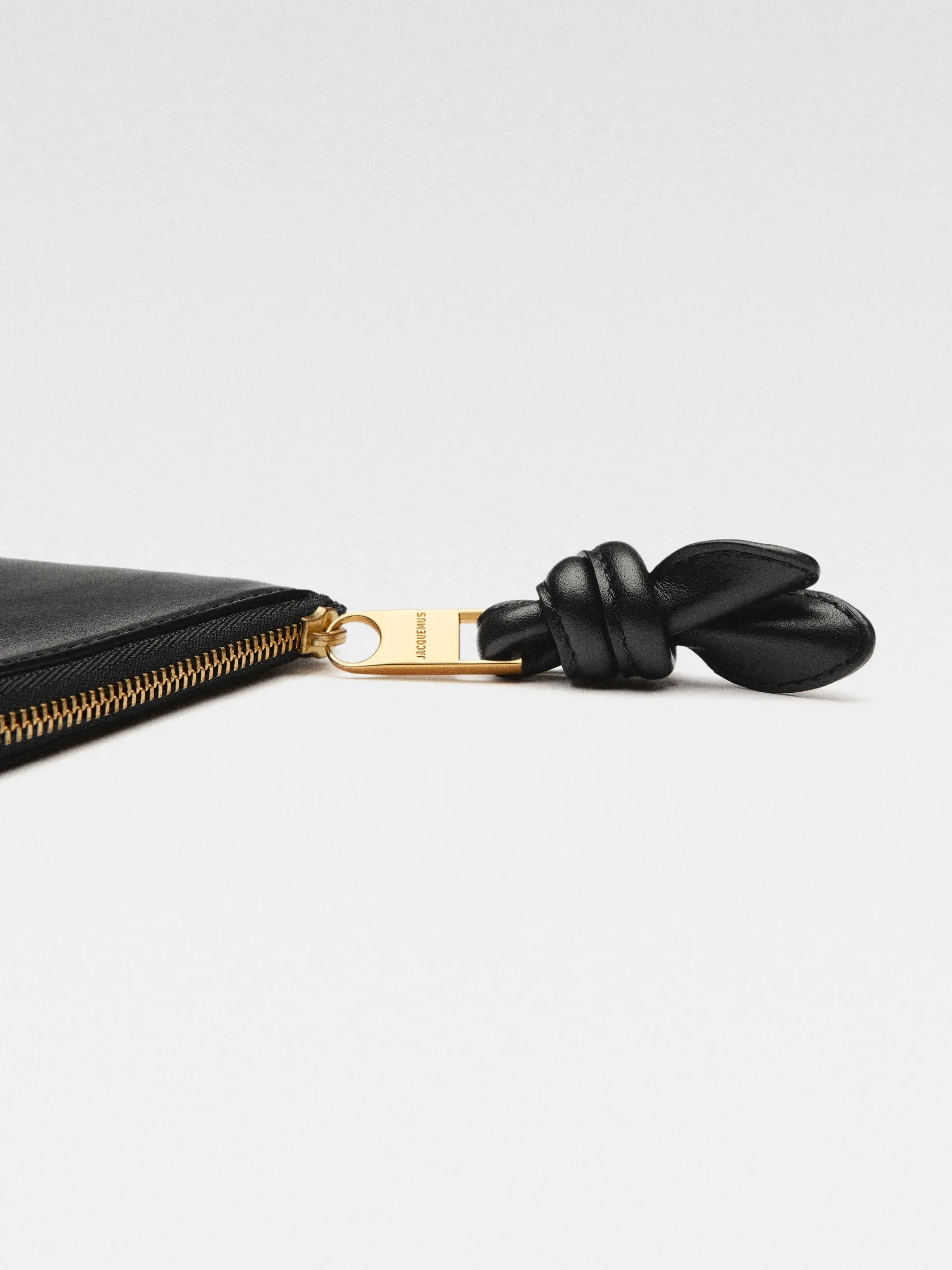 Best Jacquemus De Tourni portemonnee Black
