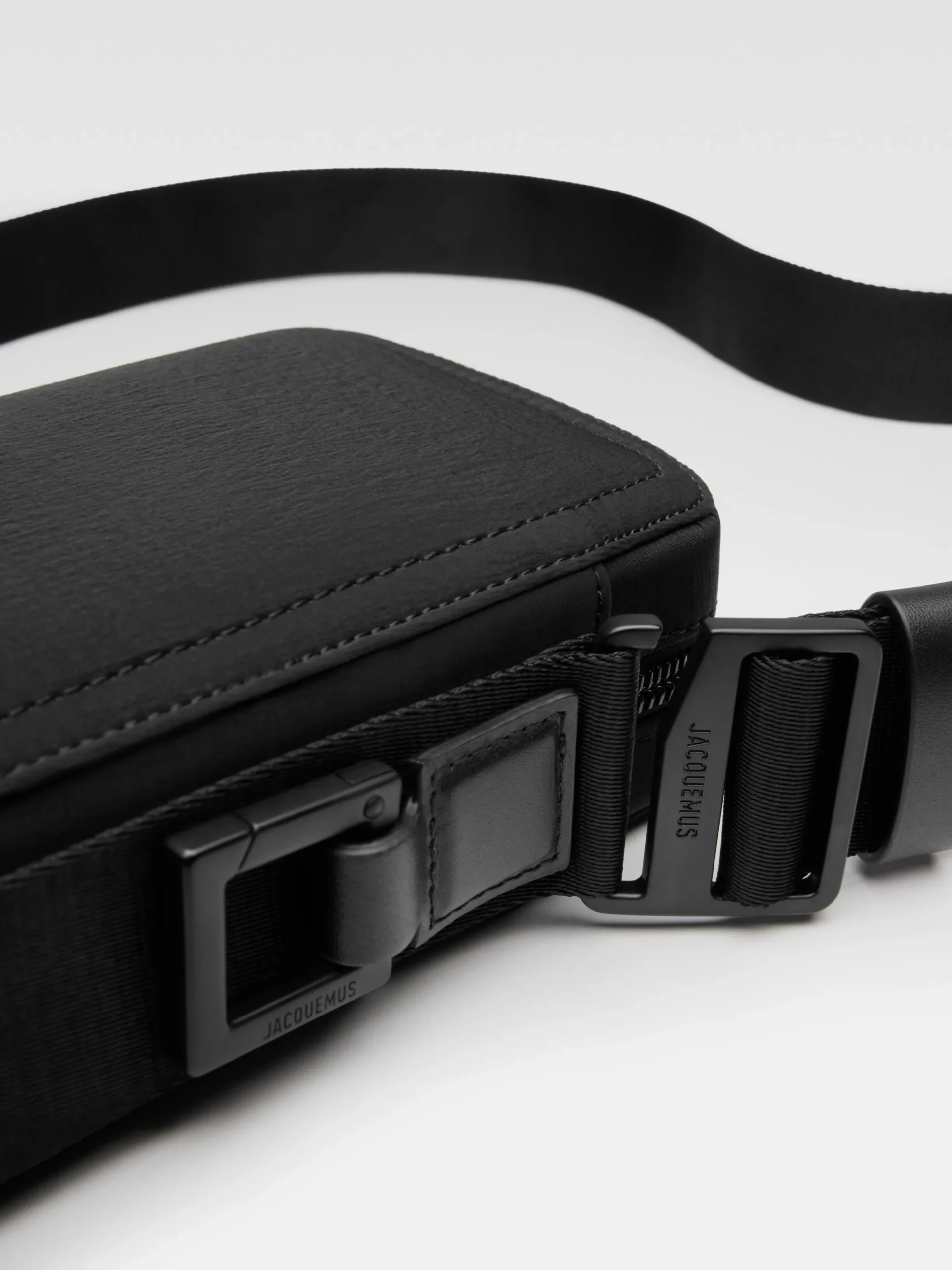 Clearance Jacquemus De verticale Cuerda Black
