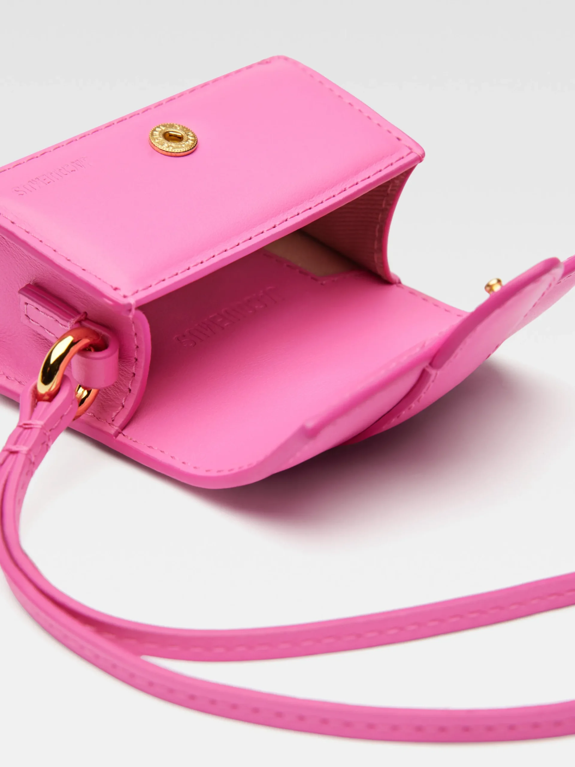 Discount Jacquemus Het Bambino hoesje met klep NeonPink