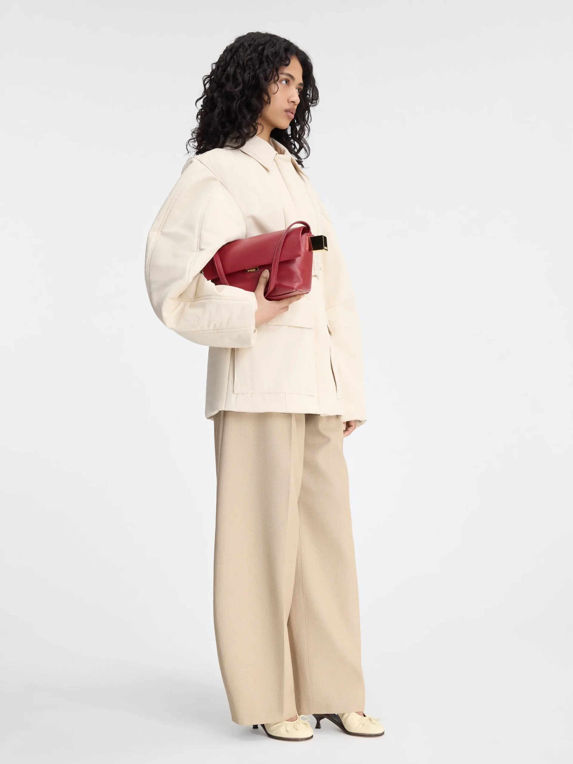Online Jacquemus Het Bari jasje Beige
