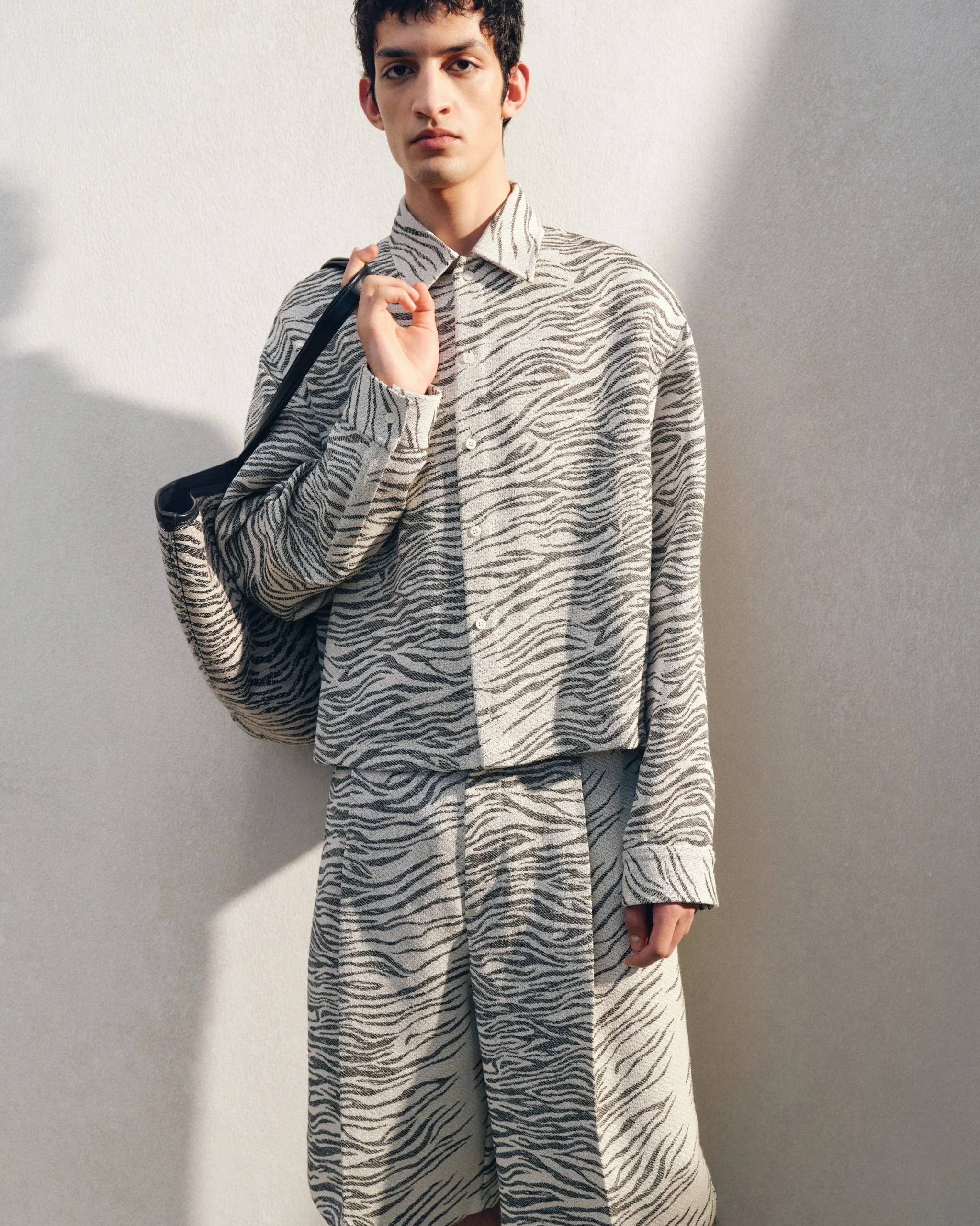 Online Jacquemus Het Corto shirt JacquardMottledZebraBlack