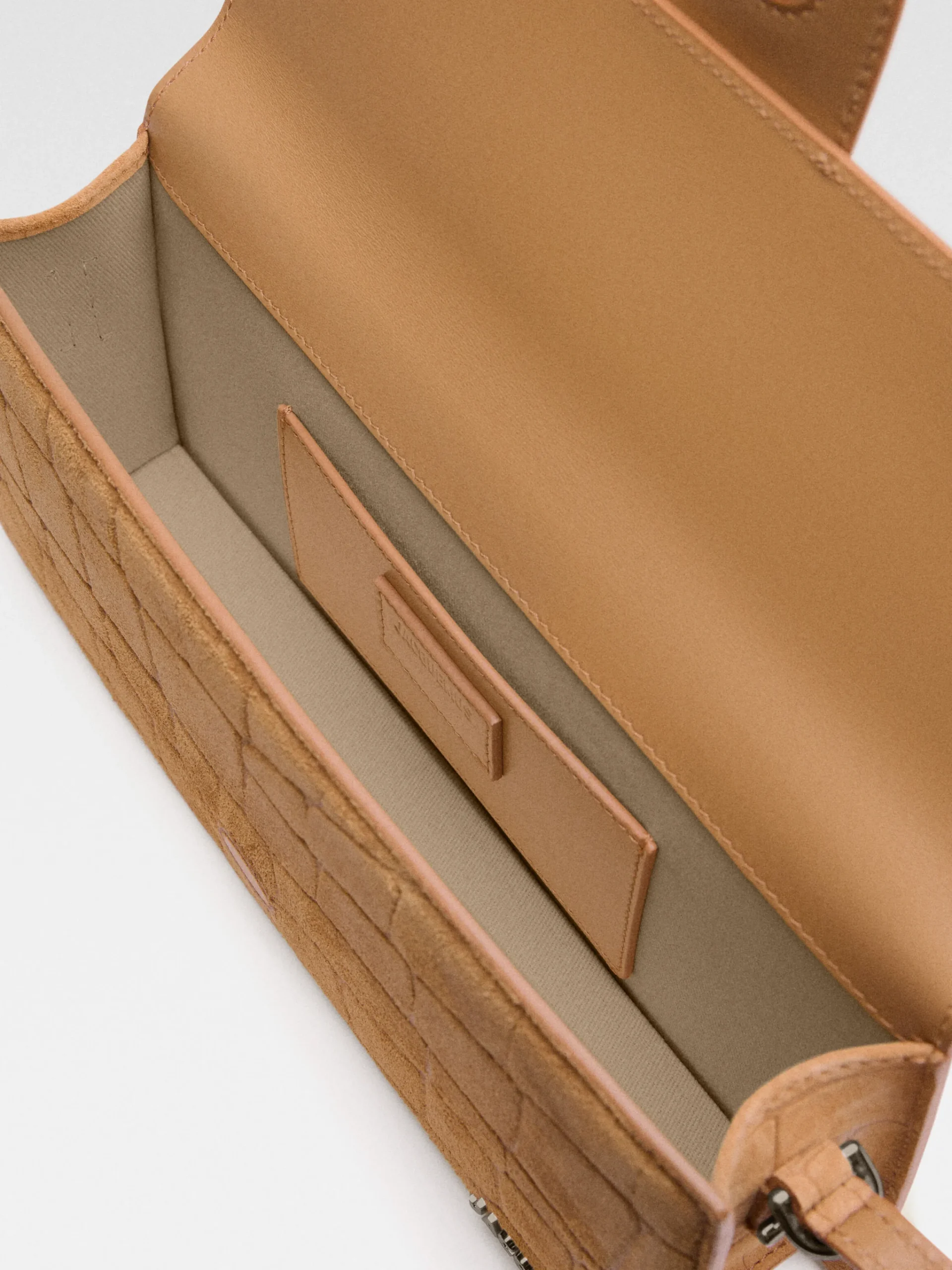 Fashion Jacquemus The long Bambino Camel