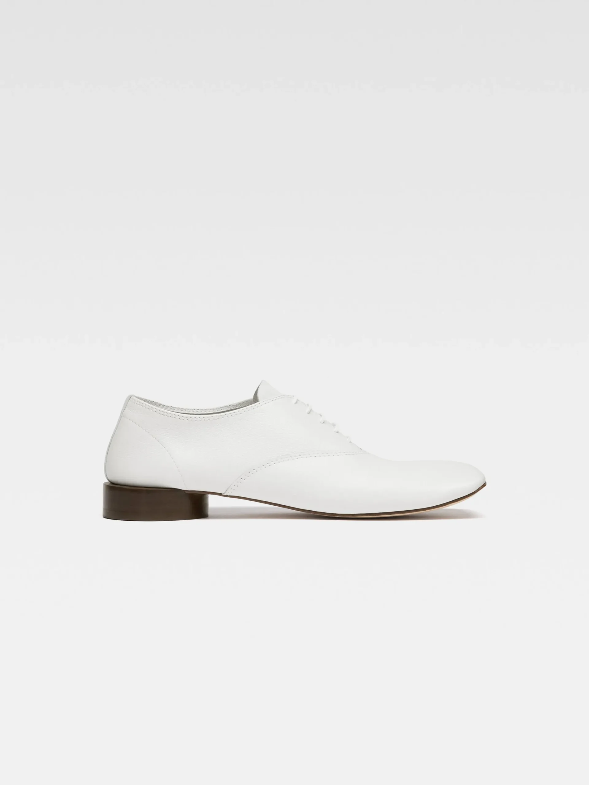 Sale Jacquemus Zizi Repetto White